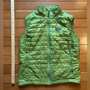 Men’s Patagonia Lightweight Down Vest